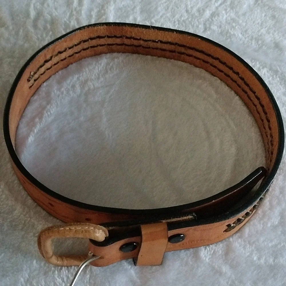 Leather belt